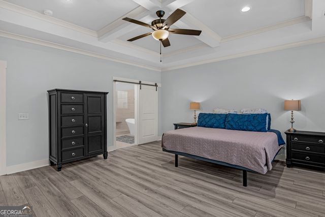 156 Grey Ghost Court, Richmond Hill, GA 31324