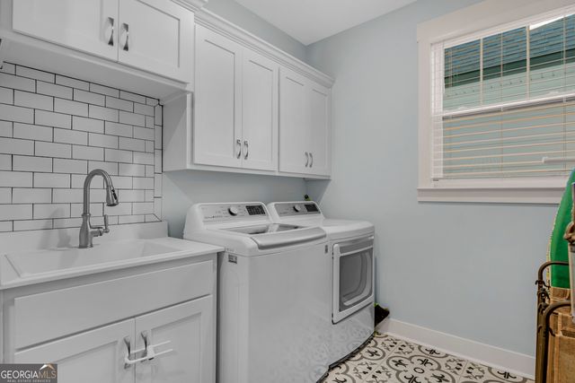 156 Grey Ghost Court, Richmond Hill, GA 31324