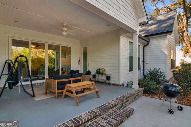 156 Grey Ghost Court, Richmond Hill, GA 31324