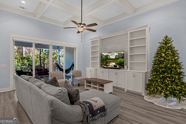 156 Grey Ghost Court, Richmond Hill, GA 31324