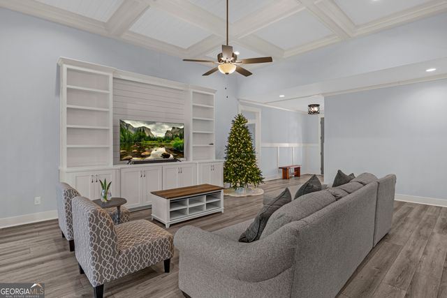 156 Grey Ghost Court, Richmond Hill, GA 31324