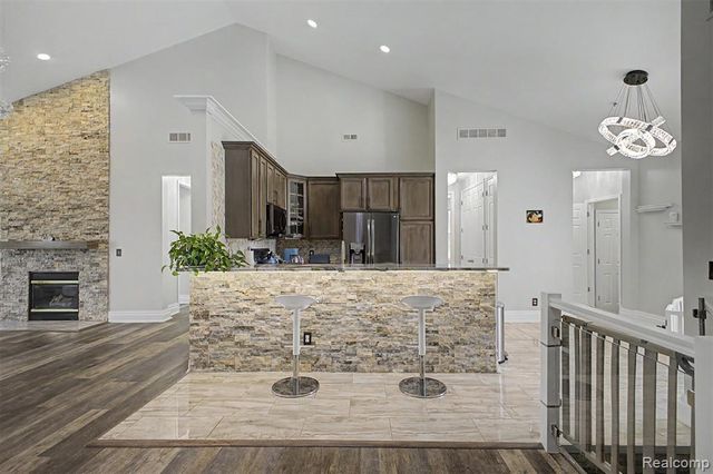 370 Roosevelt Street, Canton, MI 48188