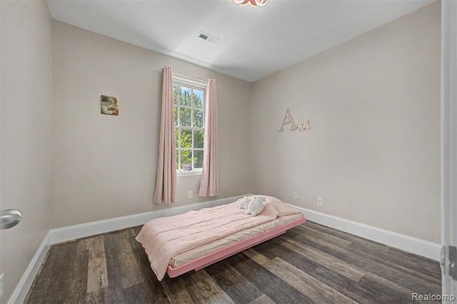 370 Roosevelt Street, Canton, MI 48188