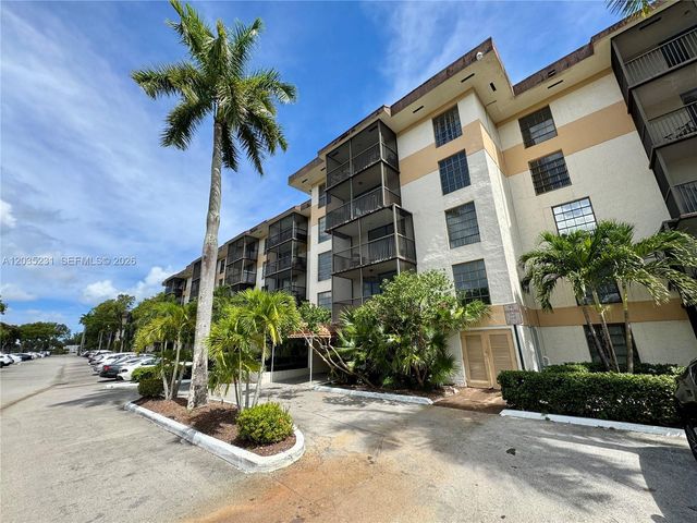 5570 NW 44th Street 408A, Lauderhill, FL 33319