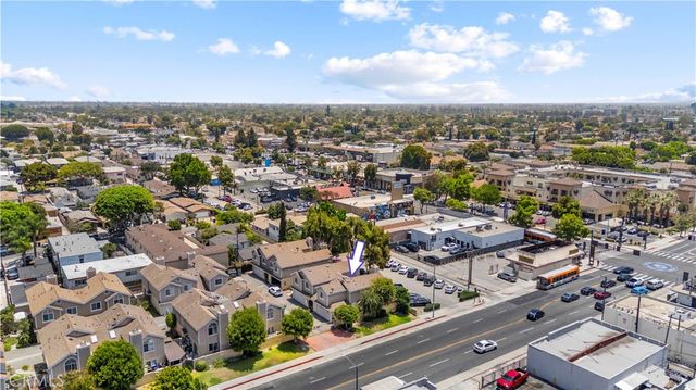 9864 California Avenue 18, South Gate, CA 90280