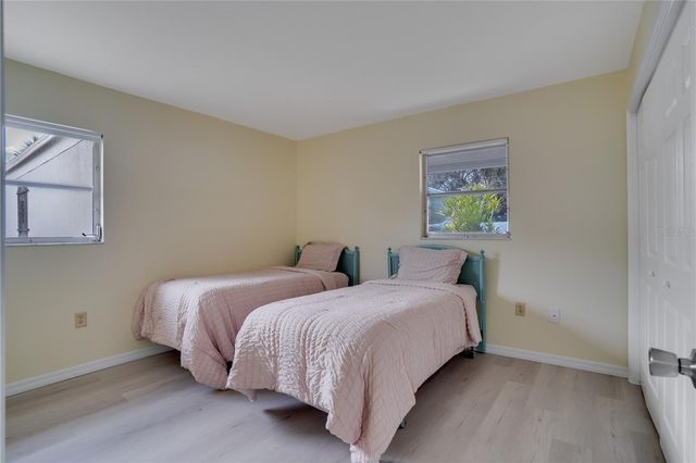 216 FAIR WINDS DRIVE 216, Nokomis, FL 34275