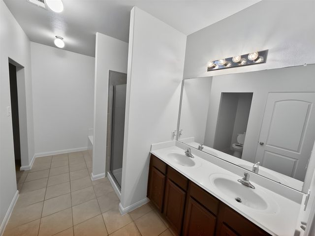 5127 Oakbriar Lane, Rosenberg, TX 77469