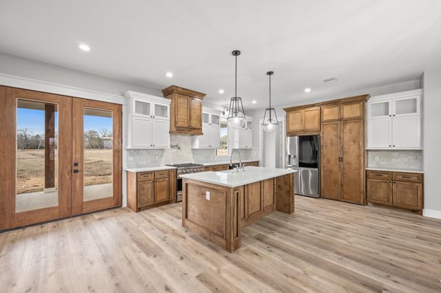 95 Longhorn Loop, New Waverly, TX 77358