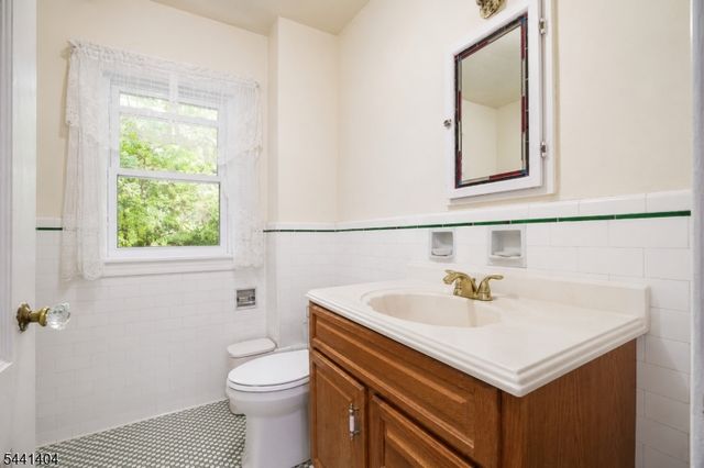 47 Boyden Pkwy, Maplewood Twp., NJ 07040