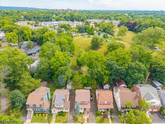 47 Boyden Pkwy, Maplewood Twp., NJ 07040