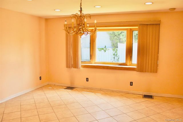 16324 20th Avenue, Whitestone, NY 11357