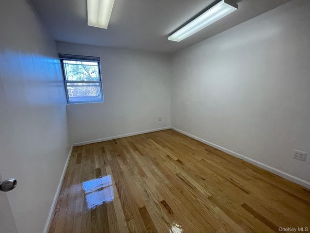 41-13 149 Place 2nd Floor, Flushing, NY 11355