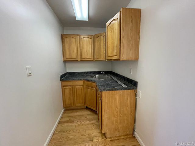 41-13 149 Place 2nd Floor, Flushing, NY 11355