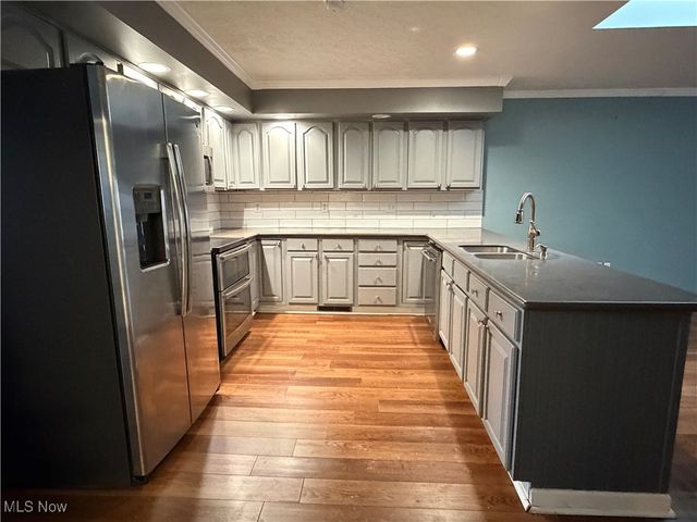 1039 Rector Road, Parkersburg, WV 26105