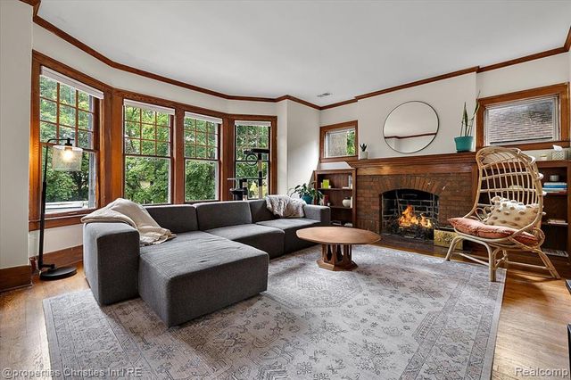 3417 Seminole Street, Detroit, MI 48214