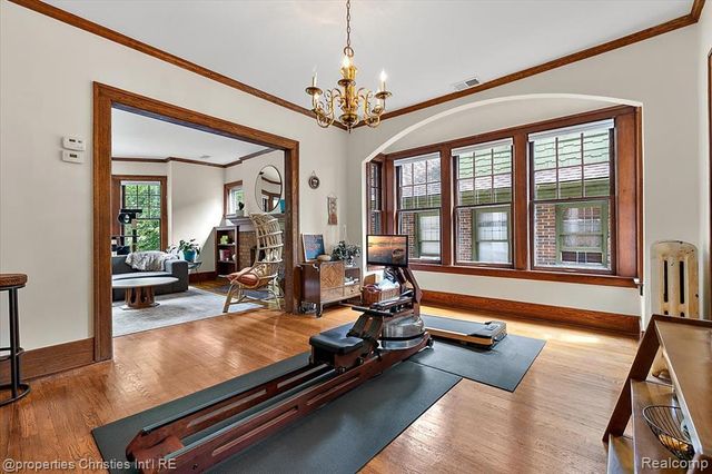 3417 Seminole Street, Detroit, MI 48214