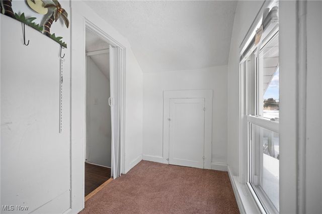 4248 Brookway Lane, Brooklyn, OH 44144