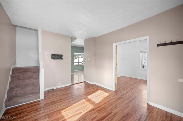 4248 Brookway Lane, Brooklyn, OH 44144