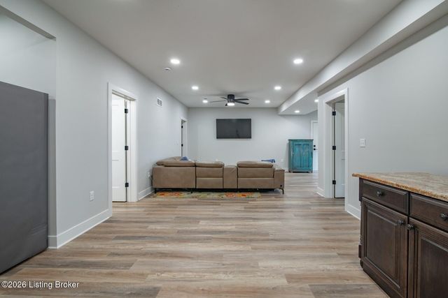 318 High Peak Pl, Elizabethtown, KY 42701