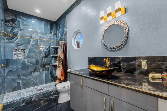 1259 County Road 147, Alvin, TX 77511