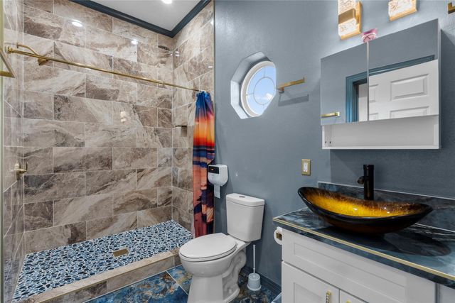 1259 County Road 147, Alvin, TX 77511