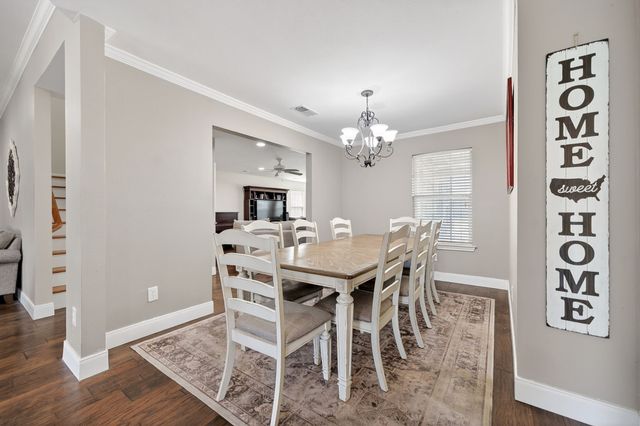 102 Royal Oaks Drive, Greenville, TX 75402