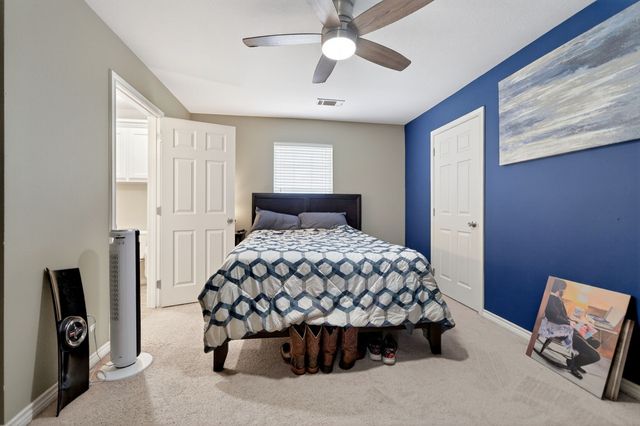 102 Royal Oaks Drive, Greenville, TX 75402