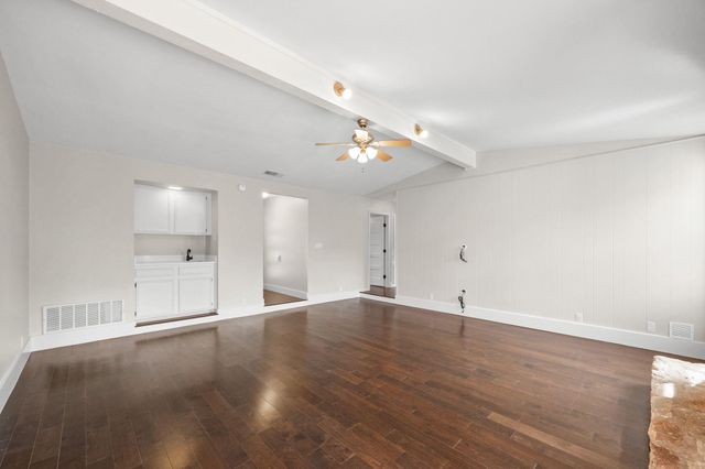 1907 Dauphine CV, Austin, TX 78727