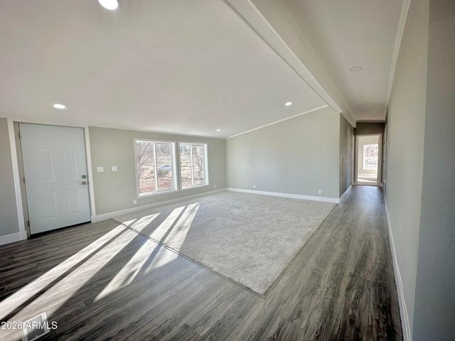 7615 E Creekside Drive, Flagstaff, AZ 86004