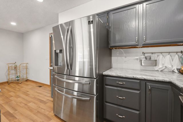 11727 W Rolling Hills Street, Wichita, KS 67212