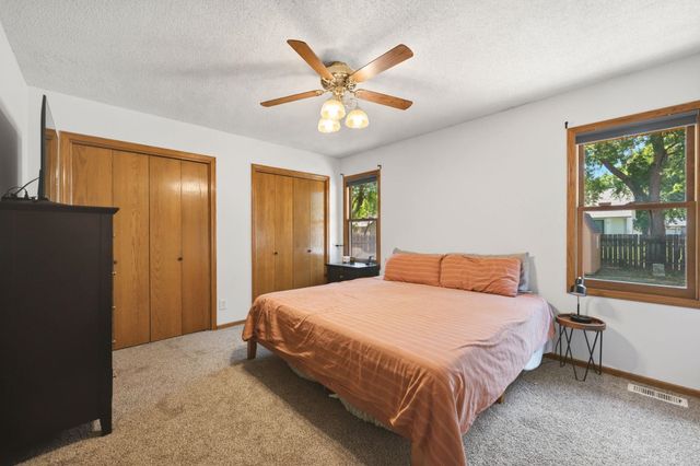 11727 W Rolling Hills Street, Wichita, KS 67212