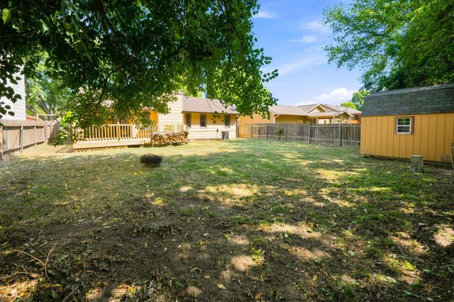 11727 W Rolling Hills Street, Wichita, KS 67212
