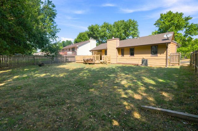 11727 W Rolling Hills Street, Wichita, KS 67212