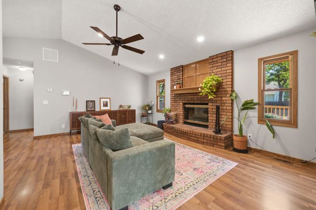 11727 W Rolling Hills Street, Wichita, KS 67212