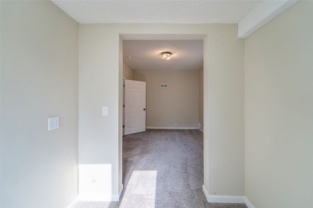 2336 E 13th Street, Des Moines, IA 50316