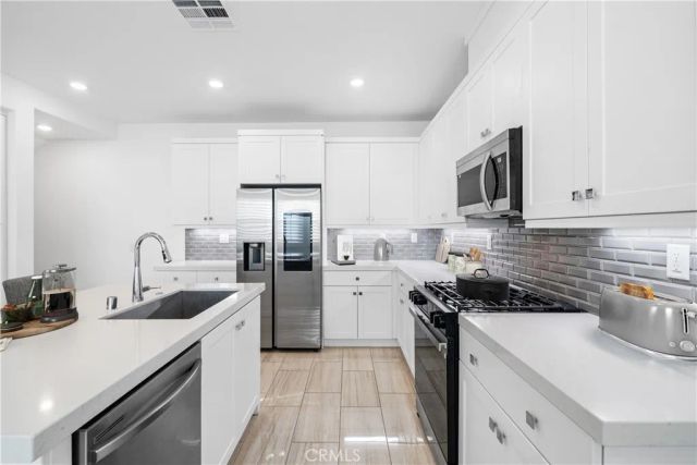 3040 Cove Court, Rancho Mission Viejo, CA 92694