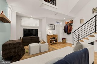 719 18TH ST NE #719-1, Washington, DC 20002