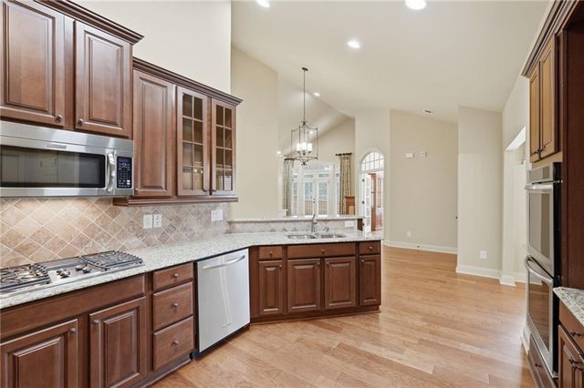 4204 Lanier Ridge Walk 503, Cumming, GA 30041