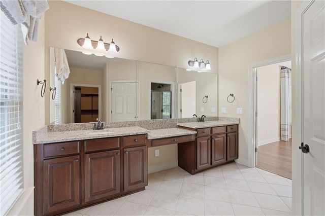 4204 Lanier Ridge Walk 503, Cumming, GA 30041