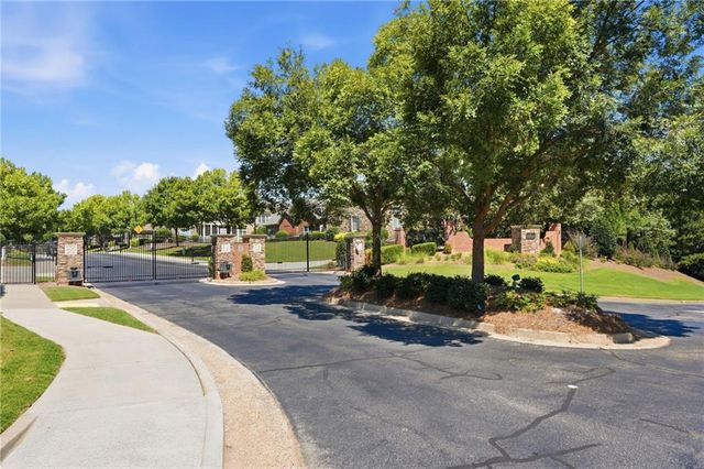 4204 Lanier Ridge Walk 503, Cumming, GA 30041