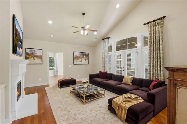 4204 Lanier Ridge Walk 503, Cumming, GA 30041