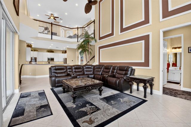 11554 Knightsbridge Place, Wellington, FL 33449