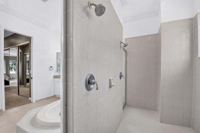 11554 Knightsbridge Place, Wellington, FL 33449