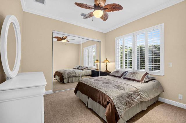11554 Knightsbridge Place, Wellington, FL 33449
