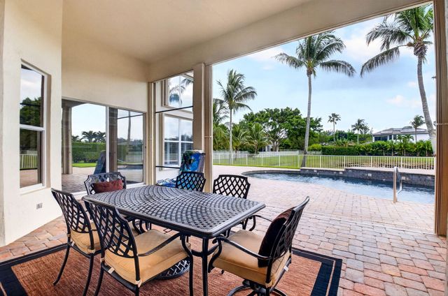 11554 Knightsbridge Place, Wellington, FL 33449