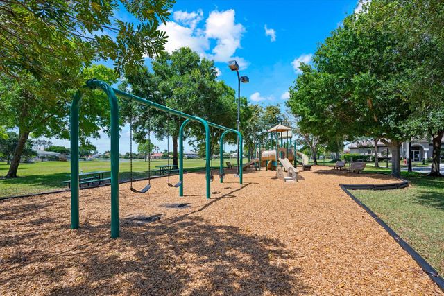 11554 Knightsbridge Place, Wellington, FL 33449