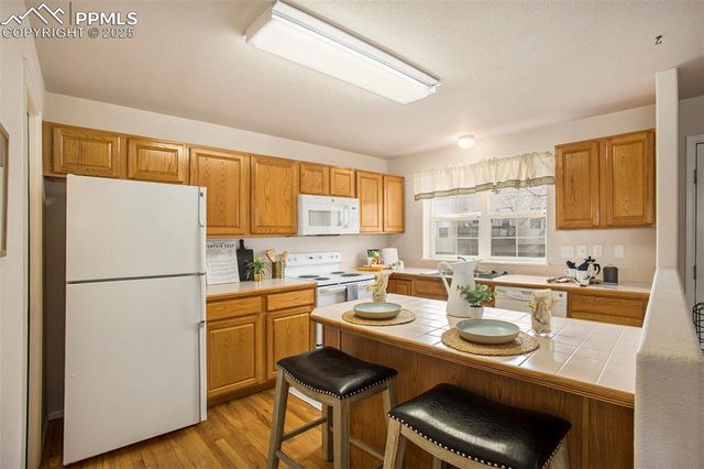 3272 Capstan Way, Colorado Springs, CO 80906