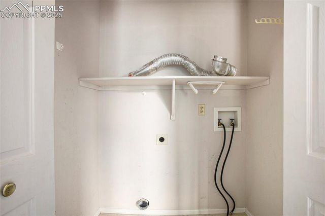 3272 Capstan Way, Colorado Springs, CO 80906