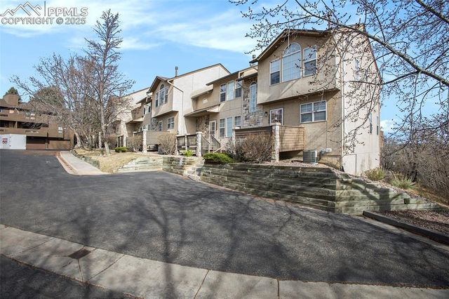 3272 Capstan Way, Colorado Springs, CO 80906