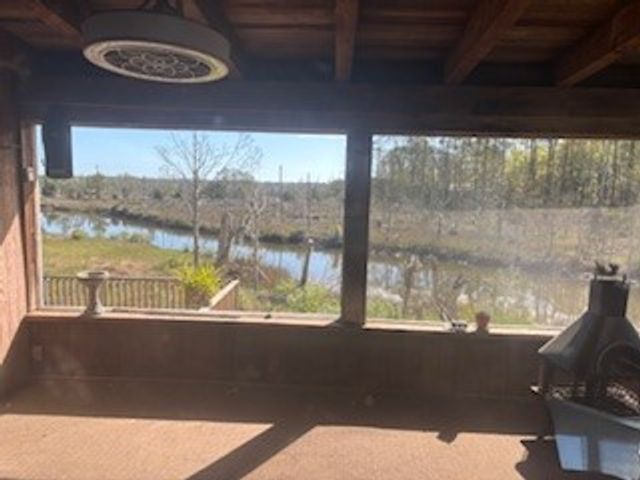 104 SHEFFIELD ISLAND Road, Woodbine, GA 31569